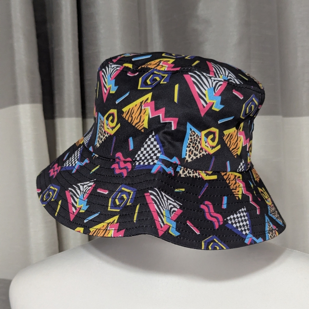 Colorful Geometric Pattern Bucket Hat - Picture 4 of 7
